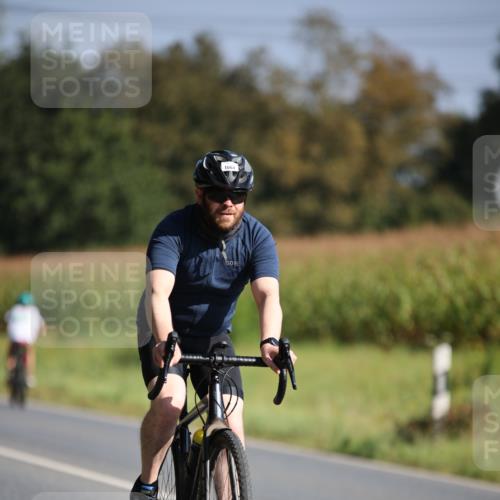 01.09.2024 - 17. Tribühne Triathlon H.Heesch http://msf.ph/oto/6940033 01.09.2024 10:34:48 Radfahren 241, 282, 1064 meine-sportfotos.de