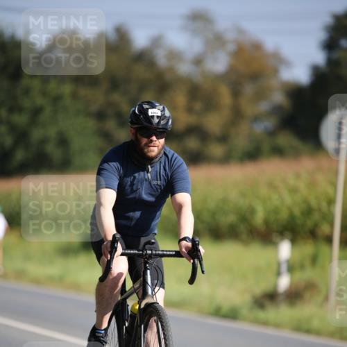01.09.2024 - 17. Tribühne Triathlon H.Heesch http://msf.ph/oto/6940038 01.09.2024 10:34:48 Radfahren 241, 282, 1064 meine-sportfotos.de