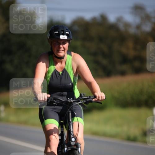 01.09.2024 - 17. Tribühne Triathlon H.Heesch http://msf.ph/oto/6940142 01.09.2024 10:35:08 Radfahren 168, 248 meine-sportfotos.de