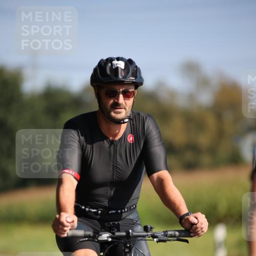 01.09.2024 - 17. Tribühne Triathlon H.Heesch http://msf.ph/oto/6940185 01.09.2024 10:35:24 Radfahren 142, 165, 166, 180, 240 meine-sportfotos.de