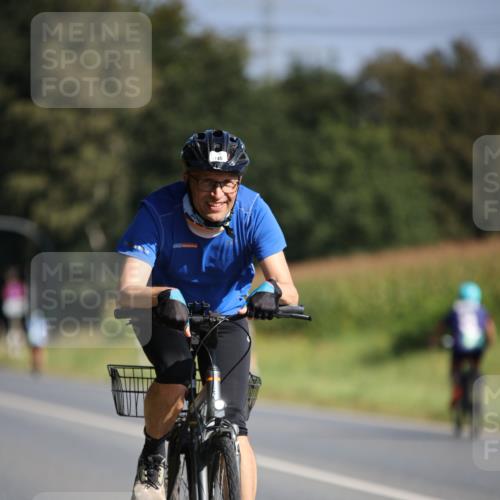 01.09.2024 - 17. Tribühne Triathlon H.Heesch http://msf.ph/oto/6940216 01.09.2024 10:35:40 Radfahren 145, 190, 201, 223, 284, 307 meine-sportfotos.de