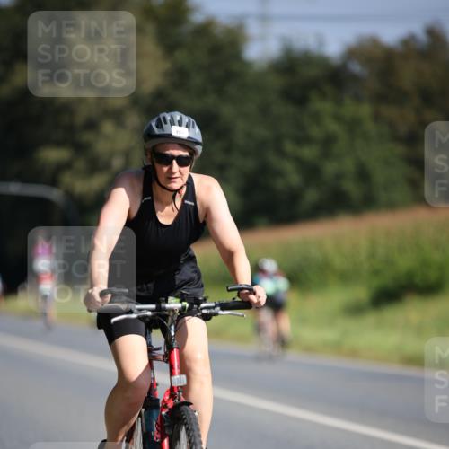 01.09.2024 - 17. Tribühne Triathlon H.Heesch http://msf.ph/oto/6940284 01.09.2024 10:35:58 Radfahren 157, 203 meine-sportfotos.de