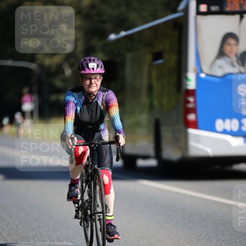 01.09.2024 - 17. Tribühne Triathlon H.Heesch http://msf.ph/oto/6940324 01.09.2024 10:36:10 Radfahren 1066, 1072 meine-sportfotos.de