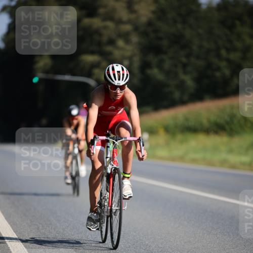 01.09.2024 - 17. Tribühne Triathlon H.Heesch http://msf.ph/oto/6940762 01.09.2024 10:41:50 Radfahren 255, 268, 285 meine-sportfotos.de