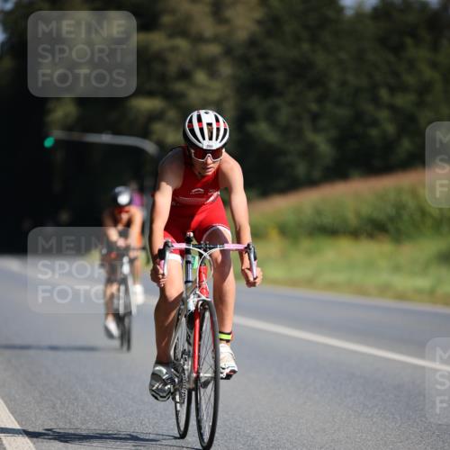 01.09.2024 - 17. Tribühne Triathlon H.Heesch http://msf.ph/oto/6940765 01.09.2024 10:41:50 Radfahren 255, 268, 285 meine-sportfotos.de