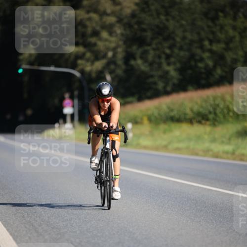 01.09.2024 - 17. Tribühne Triathlon H.Heesch http://msf.ph/oto/6940769 01.09.2024 10:41:50 Radfahren 255, 268, 285 meine-sportfotos.de