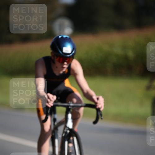 01.09.2024 - 17. Tribühne Triathlon H.Heesch http://msf.ph/oto/6940934 01.09.2024 10:42:15 Radfahren 254, 266, 306 meine-sportfotos.de