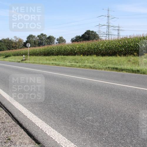 01.09.2024 - 17. Tribühne Triathlon H.Heesch http://msf.ph/oto/6940952 01.09.2024 10:24:40 Radfahren  meine-sportfotos.de