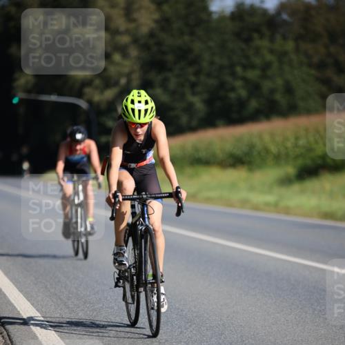 01.09.2024 - 17. Tribühne Triathlon H.Heesch http://msf.ph/oto/6941029 01.09.2024 10:42:40 Radfahren 251, 253, 273, 274 meine-sportfotos.de