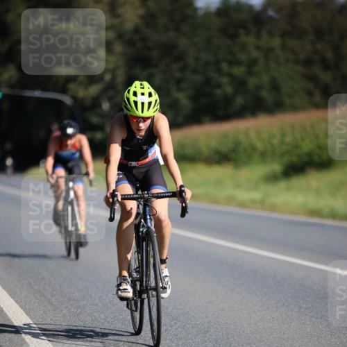 01.09.2024 - 17. Tribühne Triathlon H.Heesch http://msf.ph/oto/6941033 01.09.2024 10:42:40 Radfahren 251, 253, 273, 274 meine-sportfotos.de