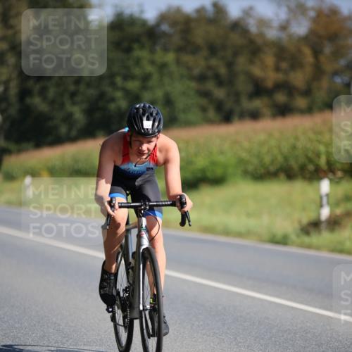01.09.2024 - 17. Tribühne Triathlon H.Heesch http://msf.ph/oto/6941059 01.09.2024 10:42:41 Radfahren 246, 251, 253, 264, 273, 274 meine-sportfotos.de