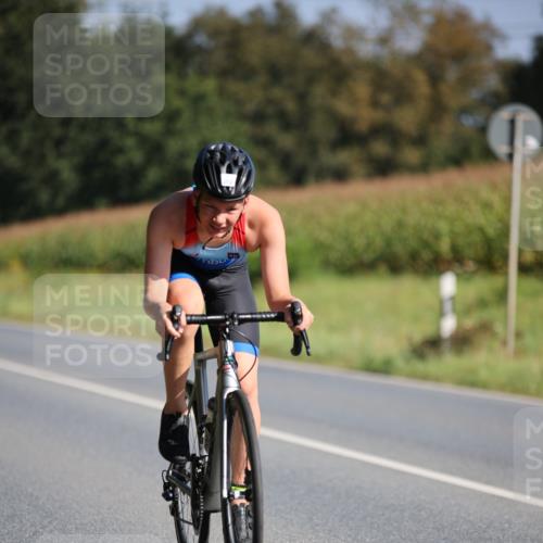 01.09.2024 - 17. Tribühne Triathlon H.Heesch http://msf.ph/oto/6941063 01.09.2024 10:42:41 Radfahren 246, 251, 253, 264, 273, 274 meine-sportfotos.de