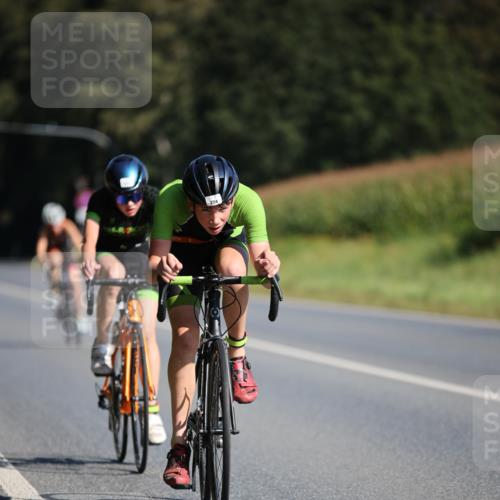01.09.2024 - 17. Tribühne Triathlon H.Heesch http://msf.ph/oto/6941079 01.09.2024 10:42:48 Radfahren 246, 264, 273, 274 meine-sportfotos.de