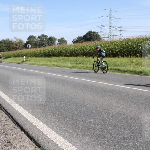 01.09.2024 - 17. Tribühne Triathlon H.Heesch http://msf.ph/oto/6941093 01.09.2024 10:32:52 Radfahren 149, 206, 209, 233, 280, 299 meine-sportfotos.de