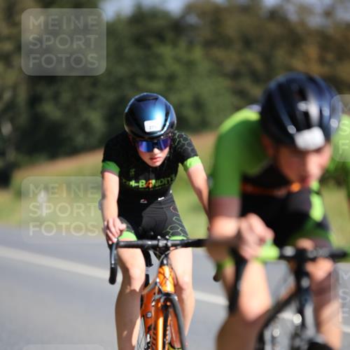 01.09.2024 - 17. Tribühne Triathlon H.Heesch http://msf.ph/oto/6941095 01.09.2024 10:42:49 Radfahren 246, 264, 273, 274 meine-sportfotos.de