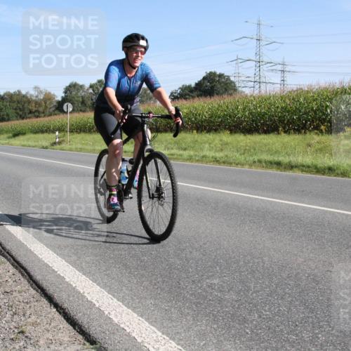 01.09.2024 - 17. Tribühne Triathlon H.Heesch http://msf.ph/oto/6941226 01.09.2024 10:34:22 Radfahren 137, 141, 158, 192 meine-sportfotos.de