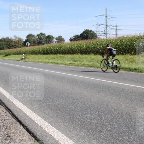 01.09.2024 - 17. Tribühne Triathlon H.Heesch http://msf.ph/oto/6941310 01.09.2024 10:35:48 Radfahren 190, 201, 223, 284, 307 meine-sportfotos.de