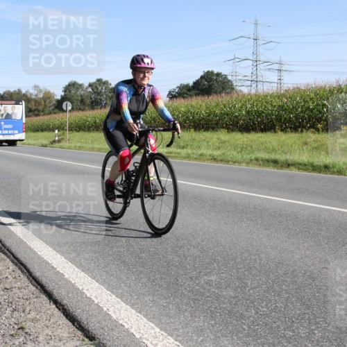 01.09.2024 - 17. Tribühne Triathlon H.Heesch http://msf.ph/oto/6941344 01.09.2024 10:36:11 Radfahren 1066, 1072 meine-sportfotos.de