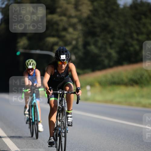 01.09.2024 - 17. Tribühne Triathlon H.Heesch http://msf.ph/oto/6941352 01.09.2024 10:44:03 Radfahren 186, 232, 292, 293, 302 meine-sportfotos.de