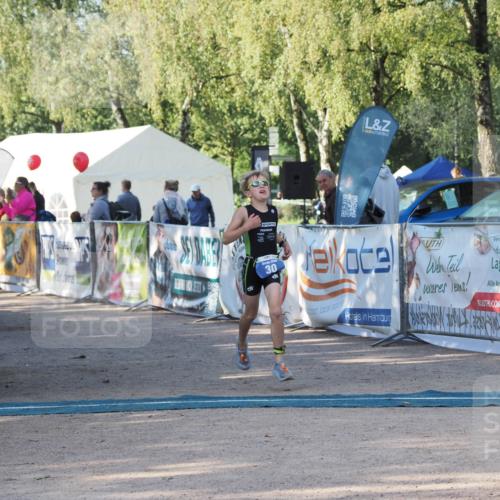 01.09.2024 - 17. Tribühne Triathlon Michael Strokosch http://msf.ph/oto/6941363 01.09.2024 09:12:26 Ziel 30 meine-sportfotos.de