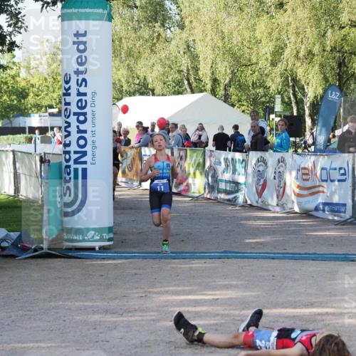01.09.2024 - 17. Tribühne Triathlon Michael Strokosch http://msf.ph/oto/6941397 01.09.2024 09:13:12 Ziel 7, 10, 11 meine-sportfotos.de