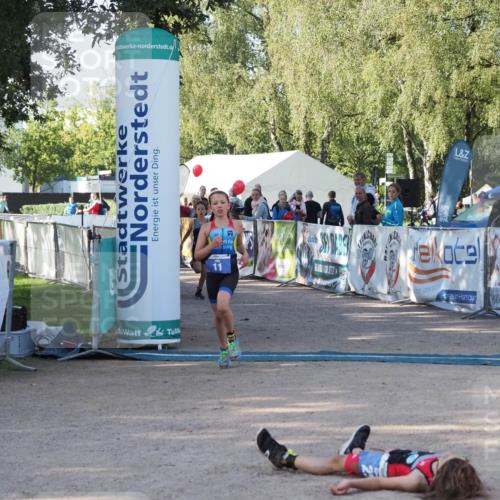 01.09.2024 - 17. Tribühne Triathlon Michael Strokosch http://msf.ph/oto/6941398 01.09.2024 09:13:13 Ziel 7, 10, 11 meine-sportfotos.de