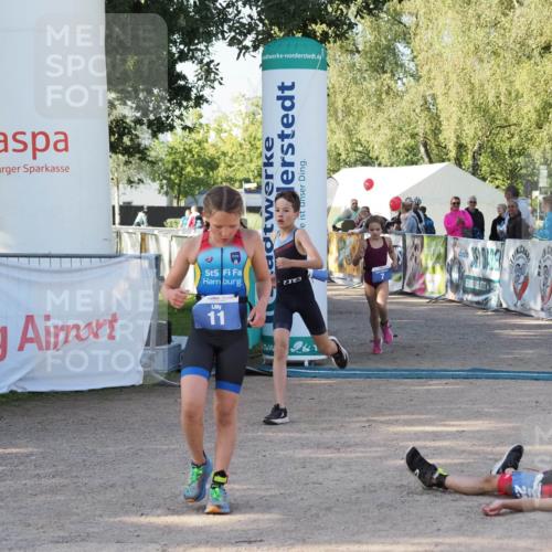 01.09.2024 - 17. Tribühne Triathlon Michael Strokosch http://msf.ph/oto/6941408 01.09.2024 09:13:15 Ziel 7, 10, 11 meine-sportfotos.de