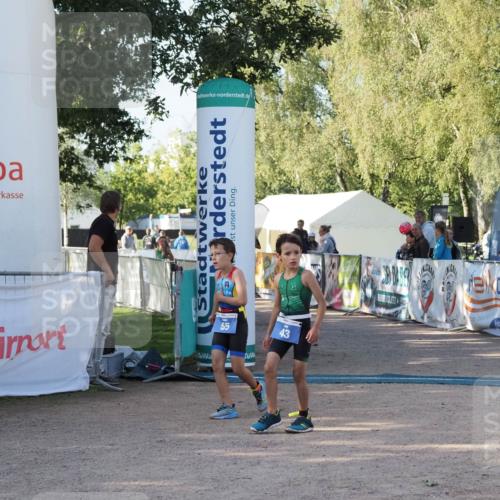 01.09.2024 - 17. Tribühne Triathlon Michael Strokosch http://msf.ph/oto/6941466 01.09.2024 09:14:19 Ziel 42, 43, 55 meine-sportfotos.de