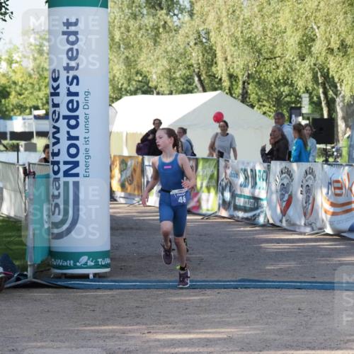01.09.2024 - 17. Tribühne Triathlon Michael Strokosch http://msf.ph/oto/6941480 01.09.2024 09:14:43 Ziel 20, 44, 46 meine-sportfotos.de