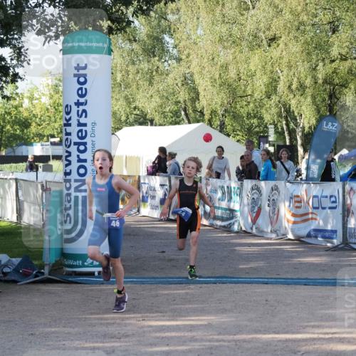 01.09.2024 - 17. Tribühne Triathlon Michael Strokosch http://msf.ph/oto/6941484 01.09.2024 09:14:44 Ziel 20, 44, 46 meine-sportfotos.de