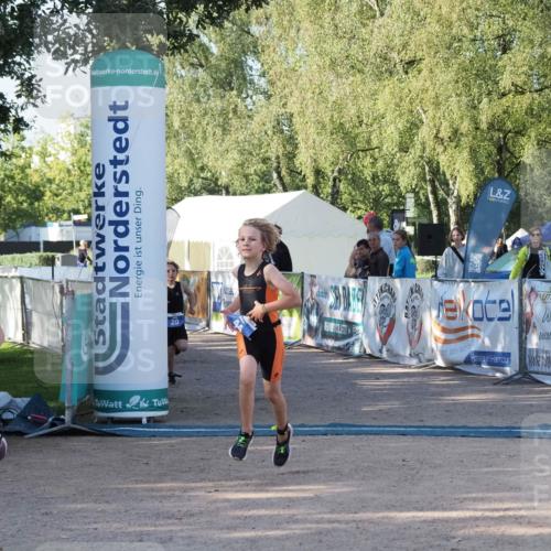 01.09.2024 - 17. Tribühne Triathlon Michael Strokosch http://msf.ph/oto/6941490 01.09.2024 09:14:45 Ziel 20, 44, 46, 51 meine-sportfotos.de