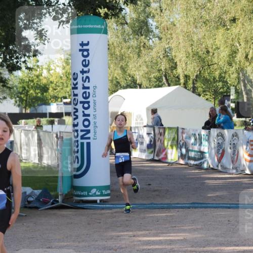 01.09.2024 - 17. Tribühne Triathlon Michael Strokosch http://msf.ph/oto/6941504 01.09.2024 09:14:51 Ziel 20, 51 meine-sportfotos.de