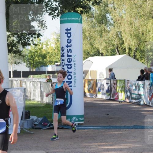 01.09.2024 - 17. Tribühne Triathlon Michael Strokosch http://msf.ph/oto/6941508 01.09.2024 09:14:52 Ziel 33, 51 meine-sportfotos.de