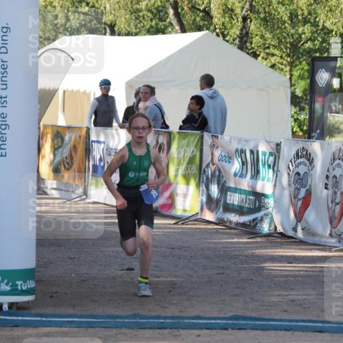 01.09.2024 - 17. Tribühne Triathlon Michael Strokosch http://msf.ph/oto/6941522 01.09.2024 09:15:06 Ziel 12, 19, 37 meine-sportfotos.de