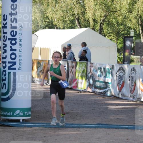 01.09.2024 - 17. Tribühne Triathlon Michael Strokosch http://msf.ph/oto/6941527 01.09.2024 09:15:06 Ziel 12, 19, 37 meine-sportfotos.de