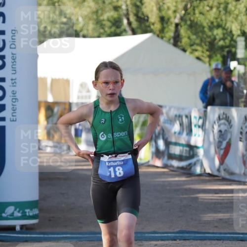 01.09.2024 - 17. Tribühne Triathlon Michael Strokosch http://msf.ph/oto/6941574 01.09.2024 09:15:46 Ziel 18, 32, 50 meine-sportfotos.de