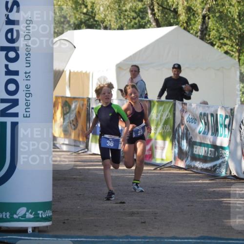 01.09.2024 - 17. Tribühne Triathlon Michael Strokosch http://msf.ph/oto/6941582 01.09.2024 09:15:54 Ziel 23, 36 meine-sportfotos.de