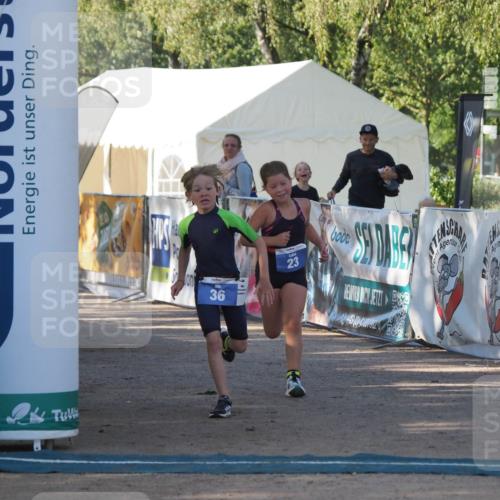 01.09.2024 - 17. Tribühne Triathlon Michael Strokosch http://msf.ph/oto/6941585 01.09.2024 09:15:55 Ziel 23, 36 meine-sportfotos.de