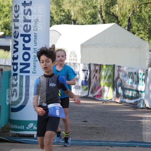01.09.2024 - 17. Tribühne Triathlon Michael Strokosch http://msf.ph/oto/6941650 01.09.2024 09:16:43 Ziel 6, 38 meine-sportfotos.de