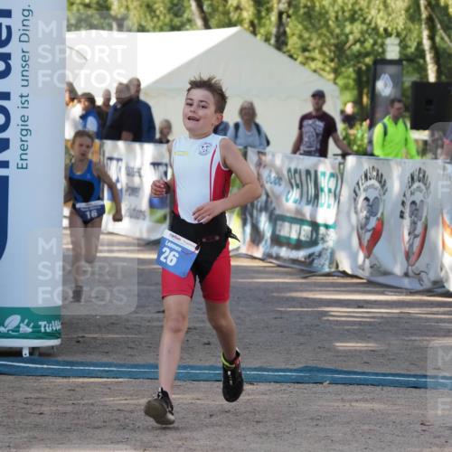 01.09.2024 - 17. Tribühne Triathlon Michael Strokosch http://msf.ph/oto/6941664 01.09.2024 09:17:20 Ziel 16, 26 meine-sportfotos.de