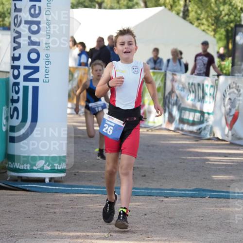 01.09.2024 - 17. Tribühne Triathlon Michael Strokosch http://msf.ph/oto/6941666 01.09.2024 09:17:21 Ziel 16, 26 meine-sportfotos.de