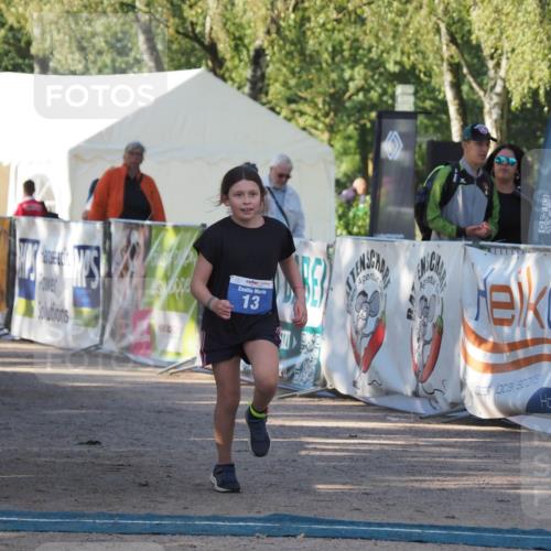 01.09.2024 - 17. Tribühne Triathlon Michael Strokosch http://msf.ph/oto/6941725 01.09.2024 09:18:32 Ziel 13 meine-sportfotos.de