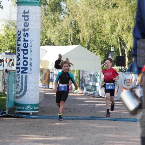 01.09.2024 - 17. Tribühne Triathlon Michael Strokosch http://msf.ph/oto/6941750 01.09.2024 09:20:21 Ziel 5, 41 meine-sportfotos.de