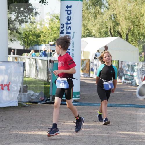 01.09.2024 - 17. Tribühne Triathlon Michael Strokosch http://msf.ph/oto/6941756 01.09.2024 09:20:23 Ziel 5, 41 meine-sportfotos.de