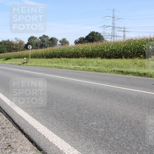 01.09.2024 - 17. Tribühne Triathlon H.Heesch http://msf.ph/oto/6941815 01.09.2024 10:41:05 Radfahren 204 meine-sportfotos.de