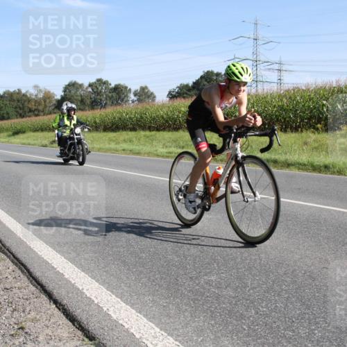 01.09.2024 - 17. Tribühne Triathlon H.Heesch http://msf.ph/oto/6941835 01.09.2024 10:43:23 Radfahren 207, 272, 277 meine-sportfotos.de