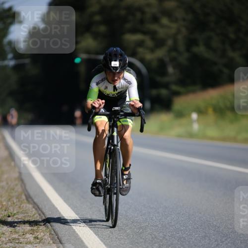 01.09.2024 - 17. Tribühne Triathlon H.Heesch http://msf.ph/oto/6941841 01.09.2024 11:16:31 Radfahren 309, 329, 357, 438 meine-sportfotos.de