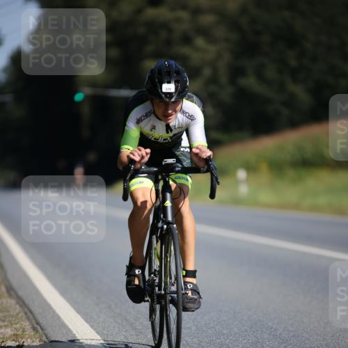 01.09.2024 - 17. Tribühne Triathlon H.Heesch http://msf.ph/oto/6941848 01.09.2024 11:16:32 Radfahren 329, 357, 438 meine-sportfotos.de