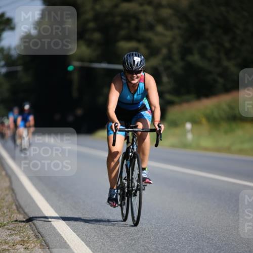 01.09.2024 - 17. Tribühne Triathlon H.Heesch http://msf.ph/oto/6941863 01.09.2024 11:16:44 Radfahren 394, 413, 417 meine-sportfotos.de