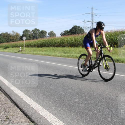 01.09.2024 - 17. Tribühne Triathlon H.Heesch http://msf.ph/oto/6941874 01.09.2024 10:44:51 Radfahren 286, 297, 304 meine-sportfotos.de